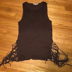 Size medium frilly top.